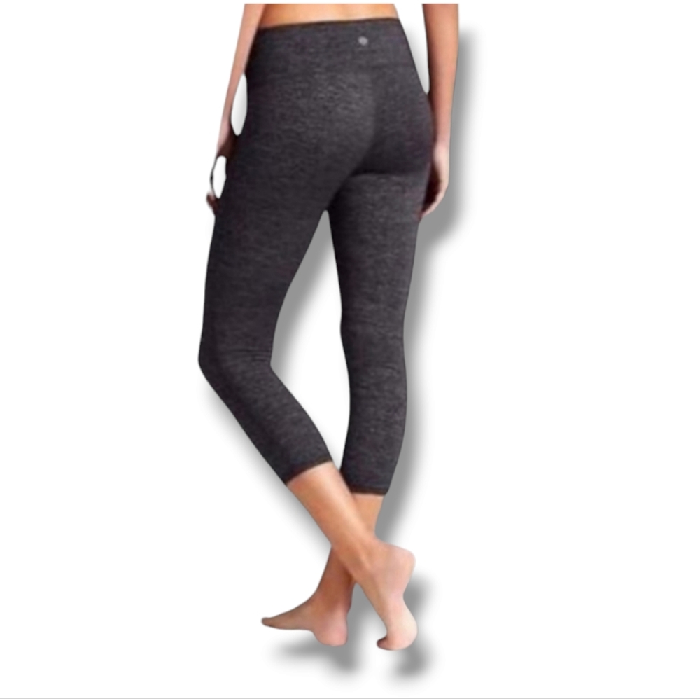 Athleta Activewear High Rise Chaturanga Capris Leggings | Small